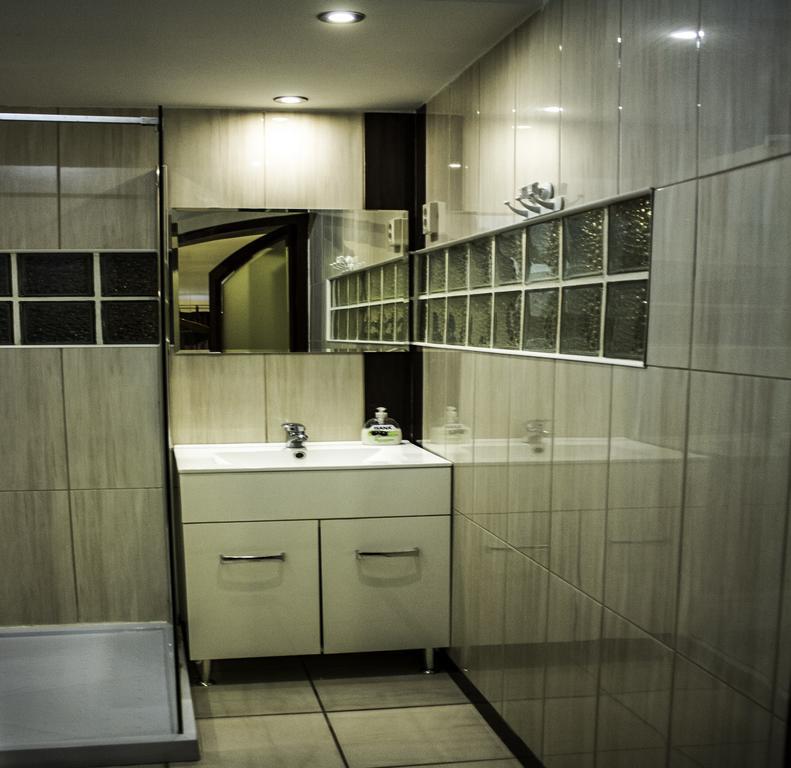 The Training Station Hotel Budapest Luaran gambar